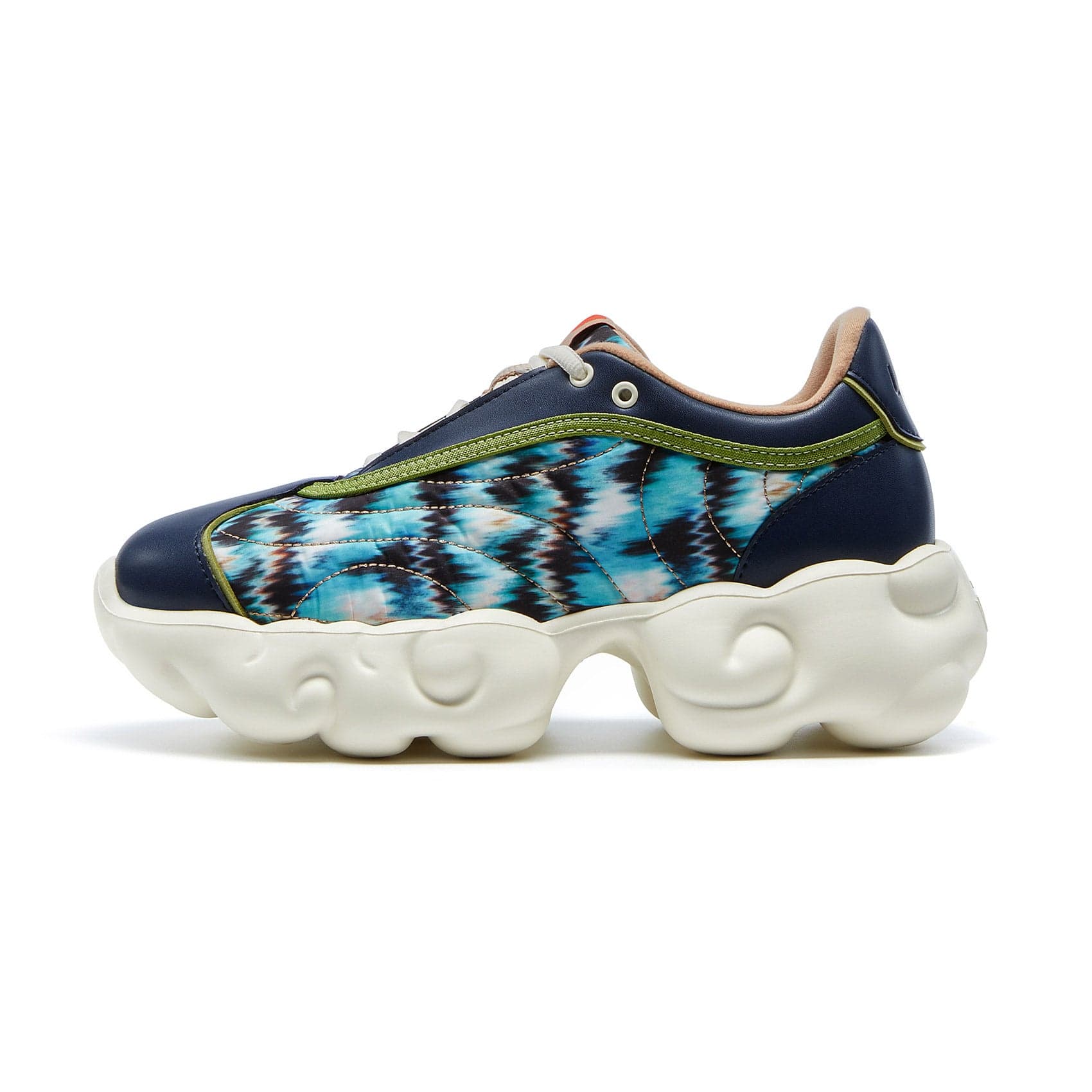 buy-your-game-hazy-night-flowers-cloud-ii-women-online-hot-sale_0.jpg