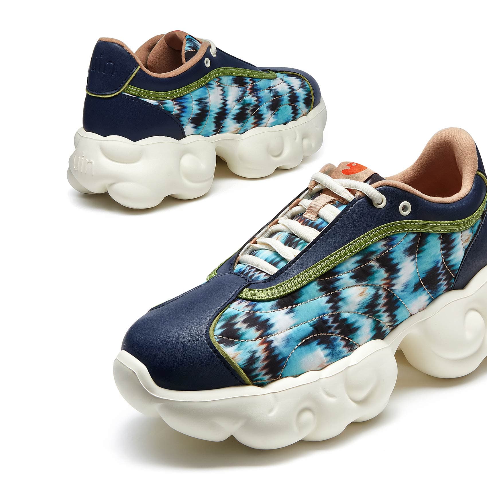 buy-your-game-hazy-night-flowers-cloud-ii-women-online-hot-sale_5.jpg